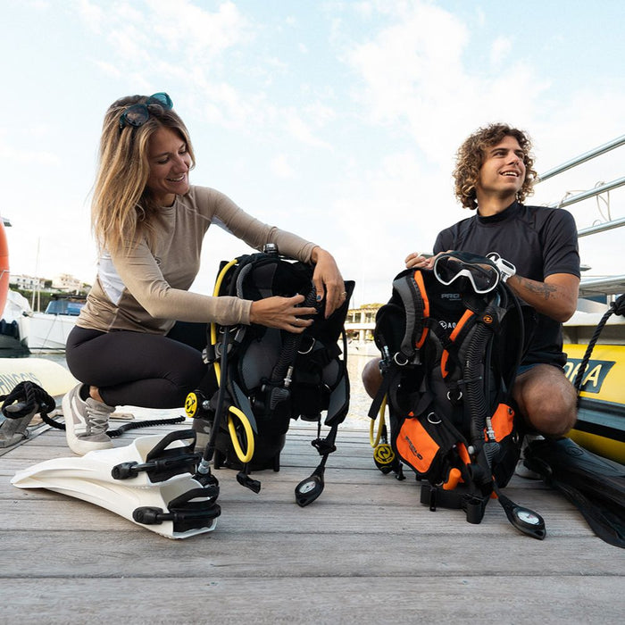 La lista de equipaje definitiva para el submarinismo: Lo esencial para viajar -